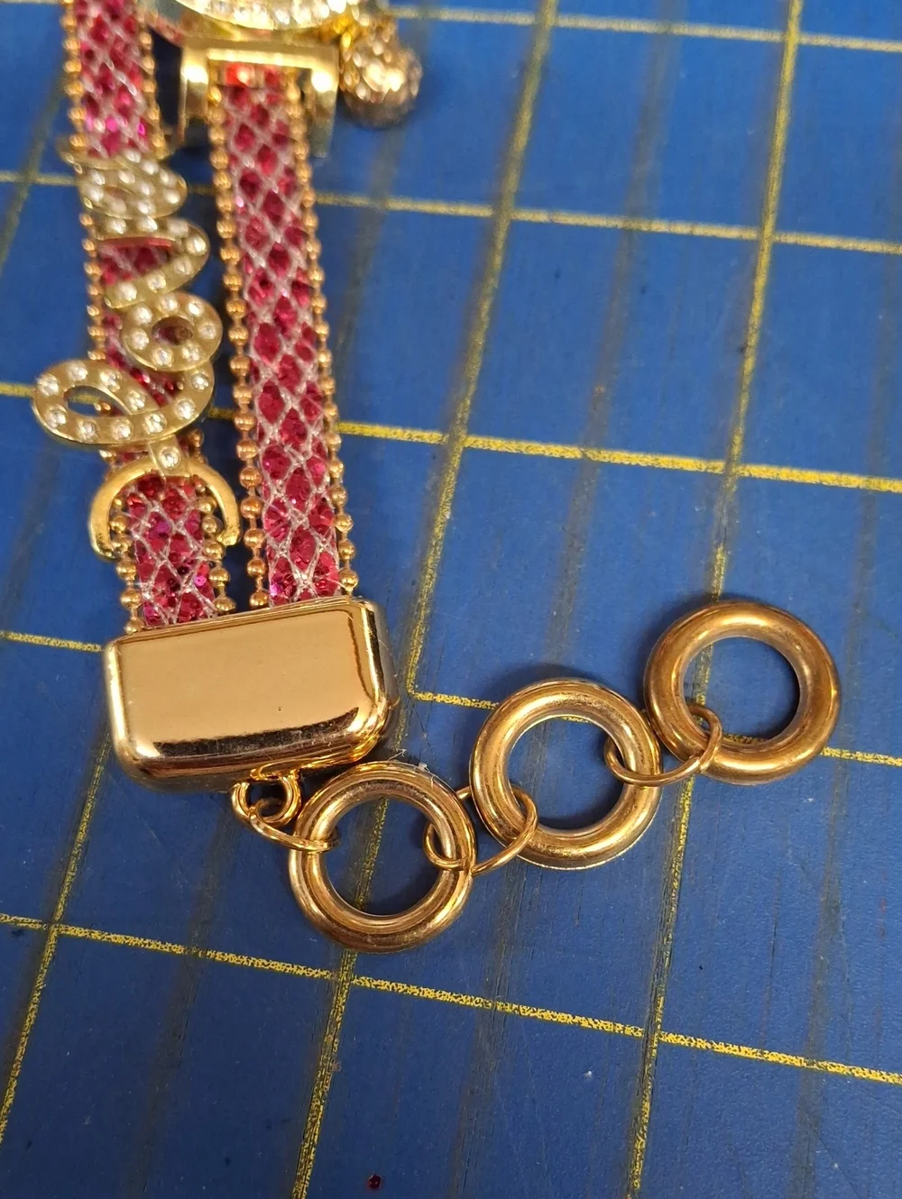 Fan Te Da Rhinestone Pink Love Pleather Charm Gold Tone 8